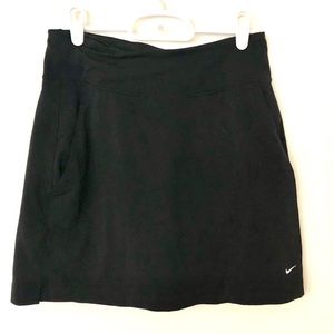 🌟 Nike women’s black golf skirt